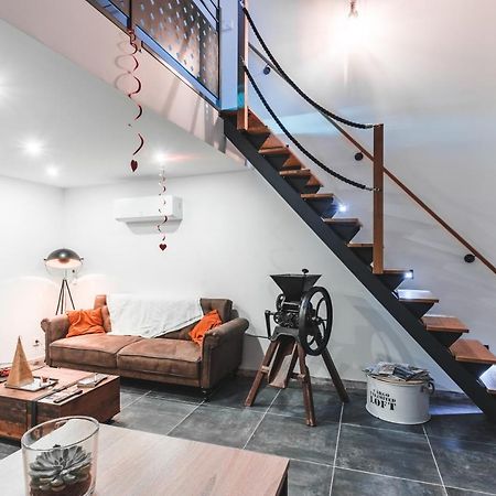 Love Loft Spa Ambronay Luaran gambar
